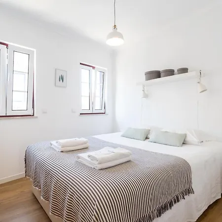 Flh Cozy House With Terrace Ericeira
