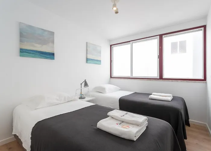 Flh Cozy House With Terrace 度假居 *